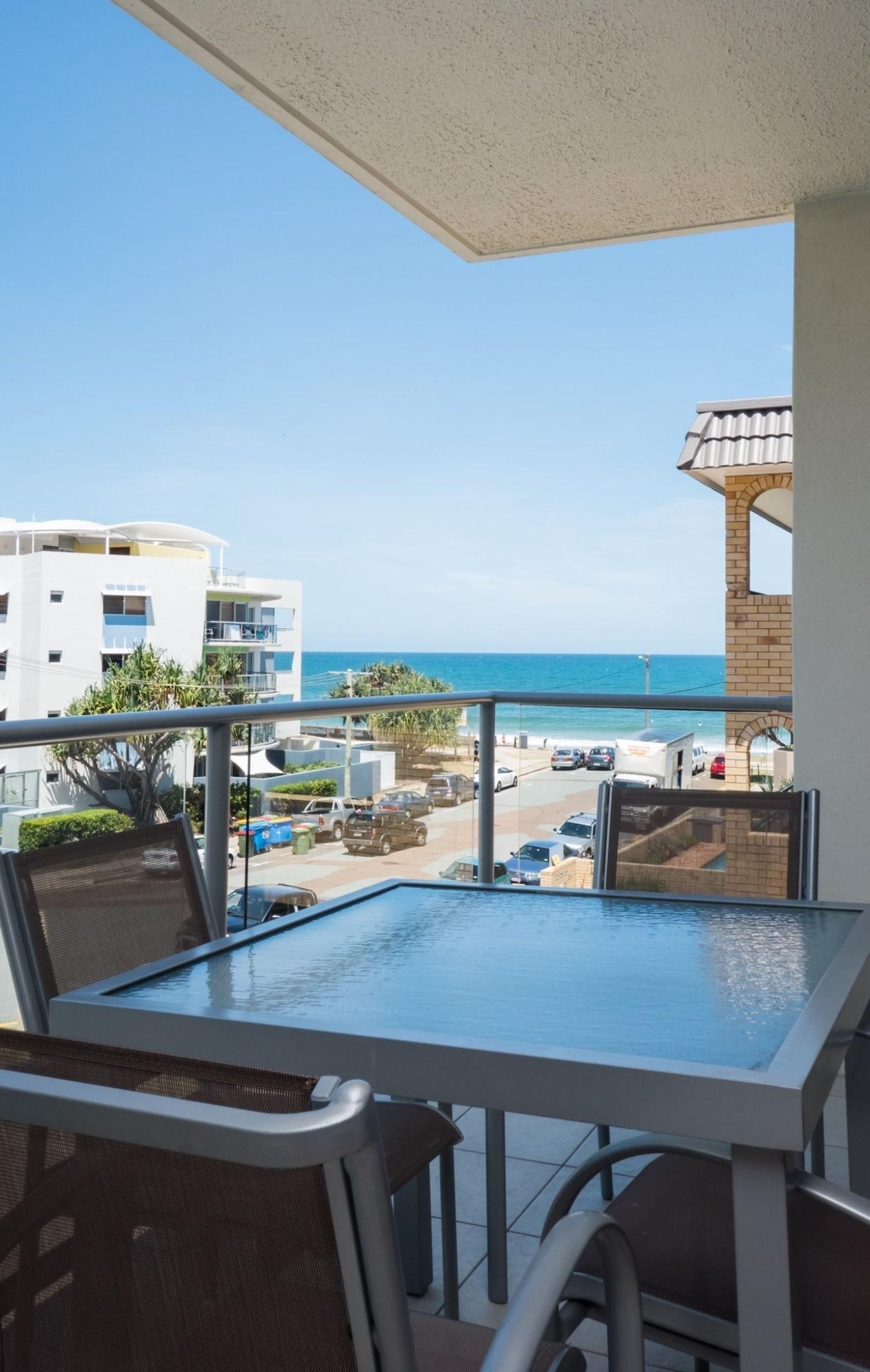 Merrima Court Holidays Калаундра Экстерьер фото