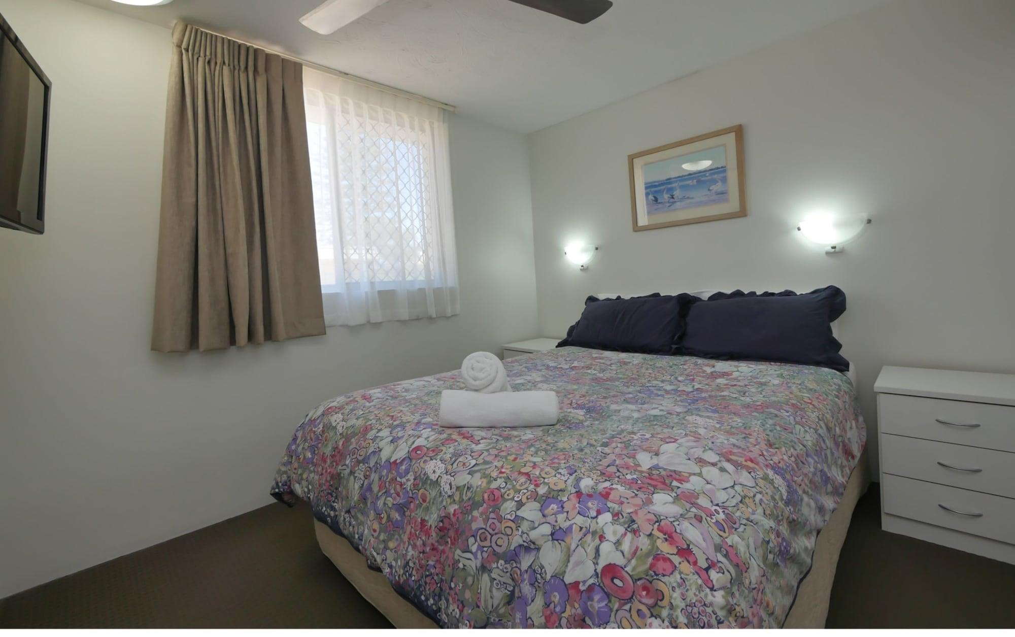 Merrima Court Holidays Калаундра Экстерьер фото