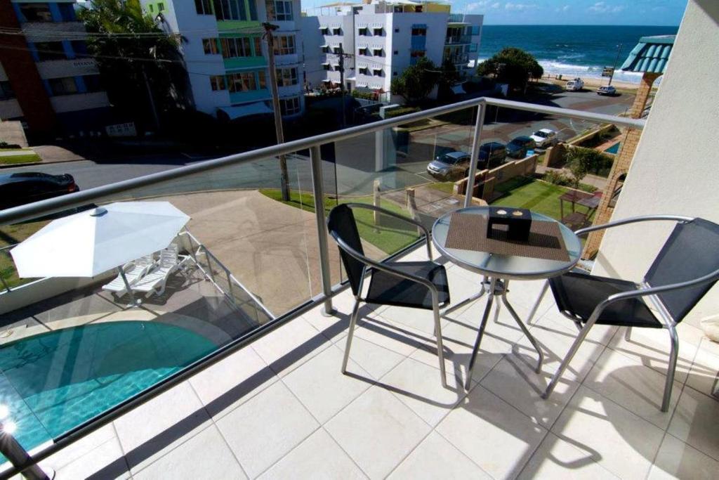 Merrima Court Holidays Калаундра Номер фото