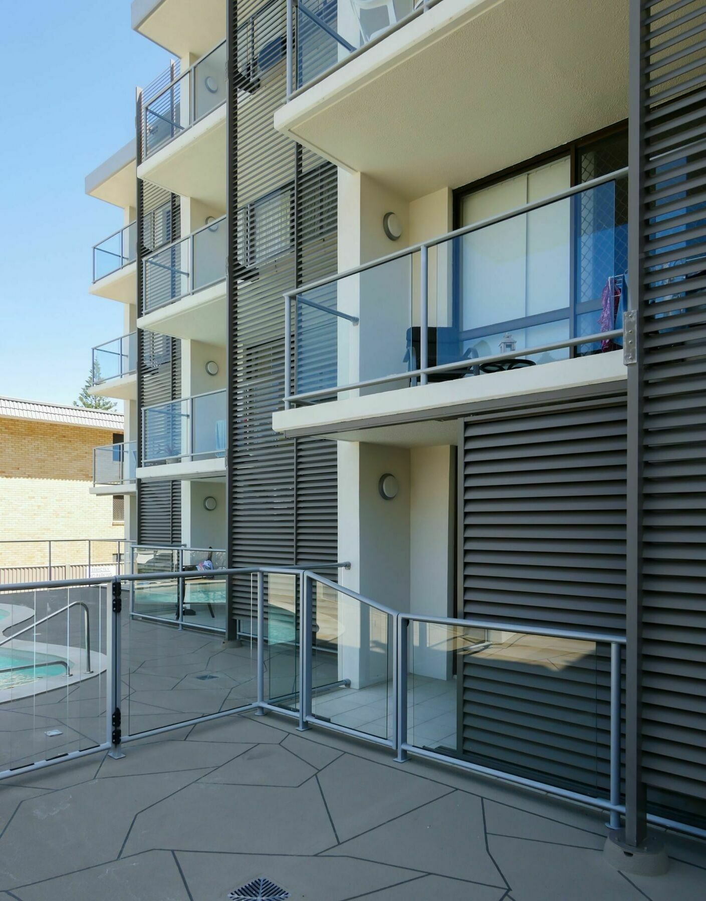 Merrima Court Holidays Калаундра Экстерьер фото