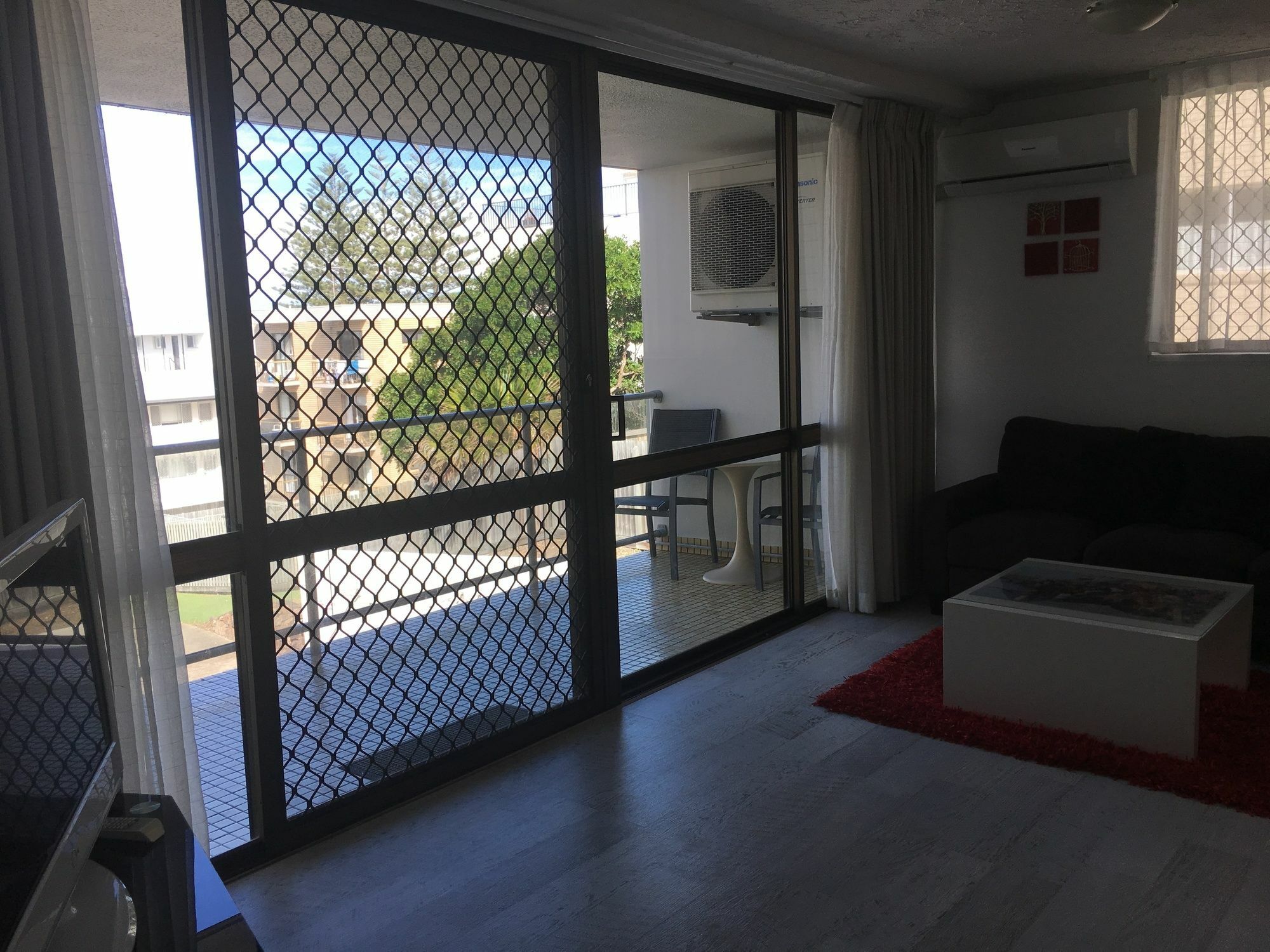 Merrima Court Holidays Калаундра Экстерьер фото
